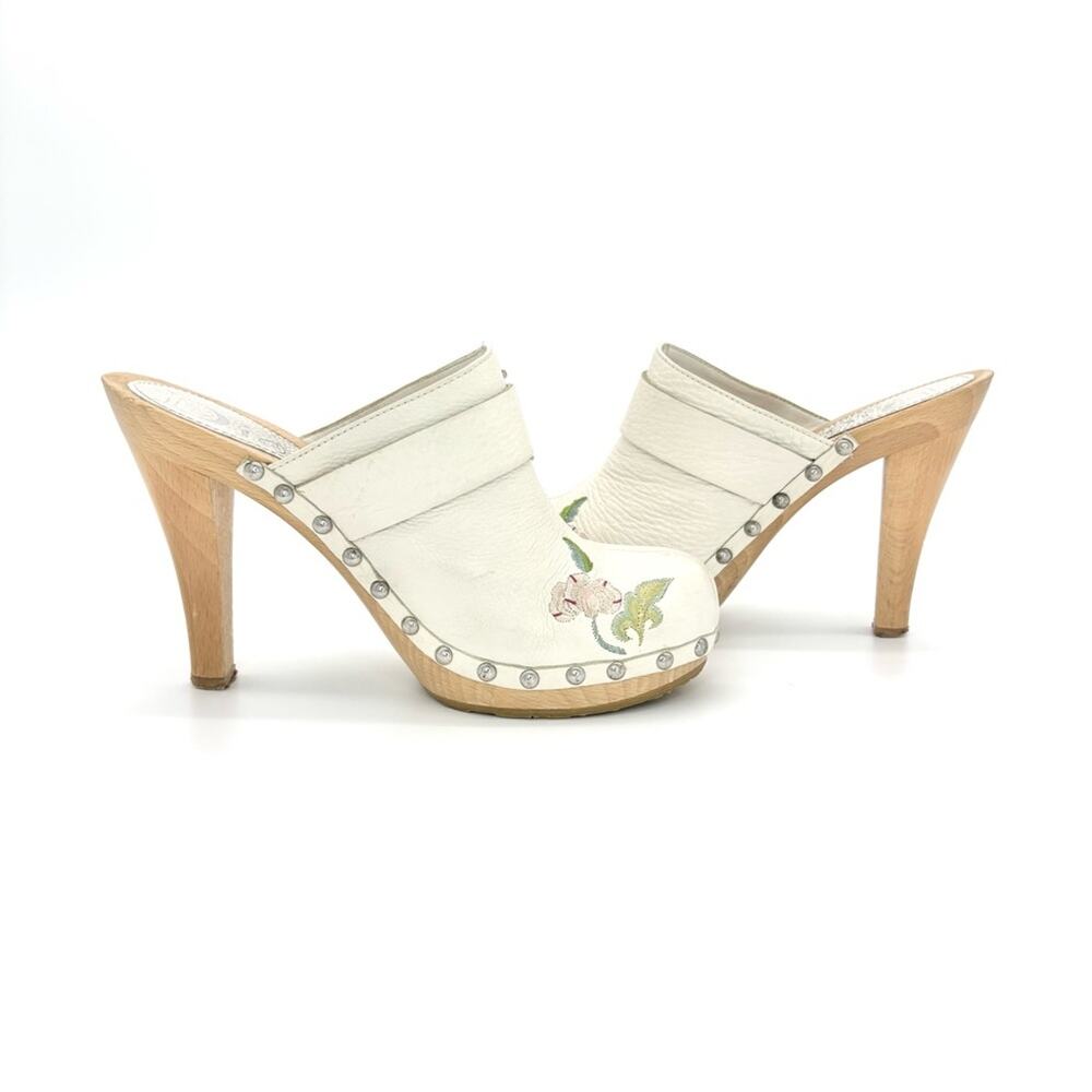 Vintage Dior Floral Embroidered White Leather Wooden Clogs 36.5 - Picture 3 of 7